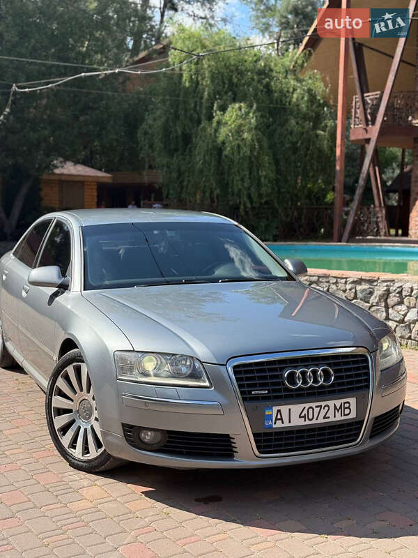 Седан Audi A8 2007 в 