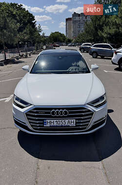 Седан Audi A8 2019 в Одессе