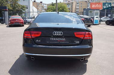 Седан Audi A8 2013 в 