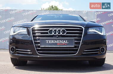 Седан Audi A8 2013 в 