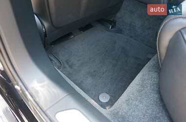 Седан Audi A8 2013 в 