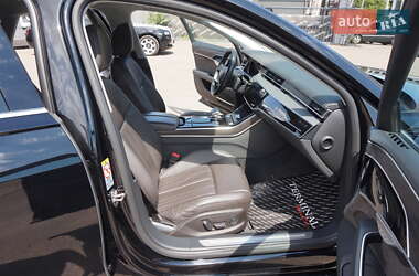 Седан Audi A8 2020 в 