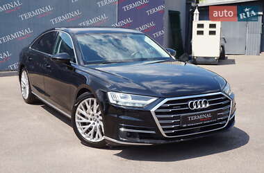 Седан Audi A8 2020 в Одесі