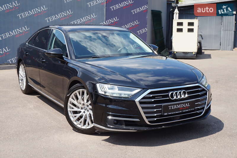 Седан Audi A8 2020 в 