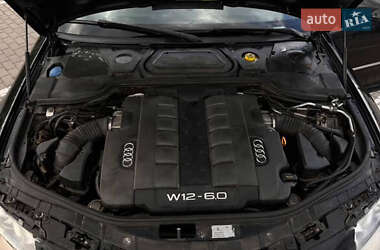 Седан Audi A8 2005 в 