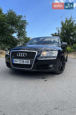 Седан Audi A8 2007 в 