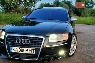 Седан Audi A8 2003 в 