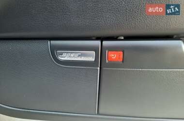 Седан Audi A8 2003 в 