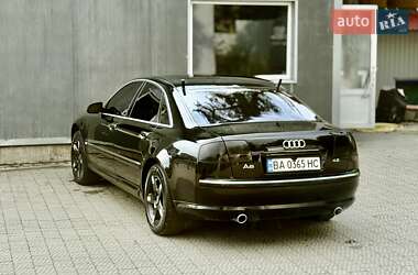 Седан Audi A8 2003 в 