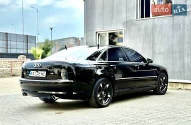 Седан Audi A8 2003 в 