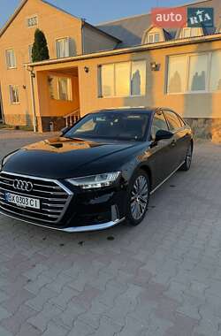 Седан Audi A8 2018 в 