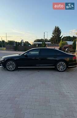 Седан Audi A8 2018 в 