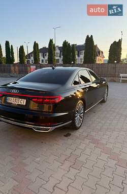 Седан Audi A8 2018 в 