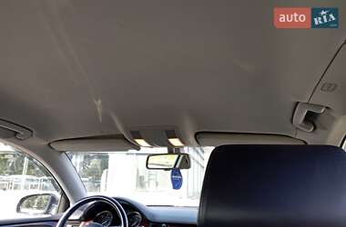 Седан Audi A8 2004 в 