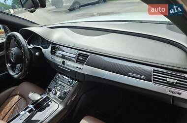 Седан Audi A8 2012 в 