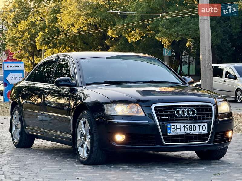 Седан Audi A8 2006 в Одесі