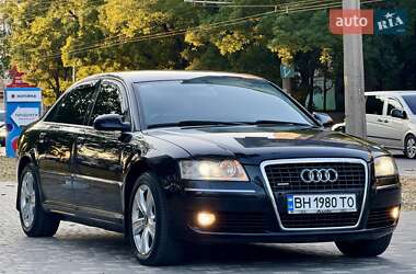 Седан Audi A8 2006 в 