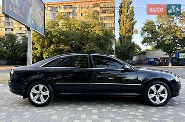Седан Audi A8 2006 в 