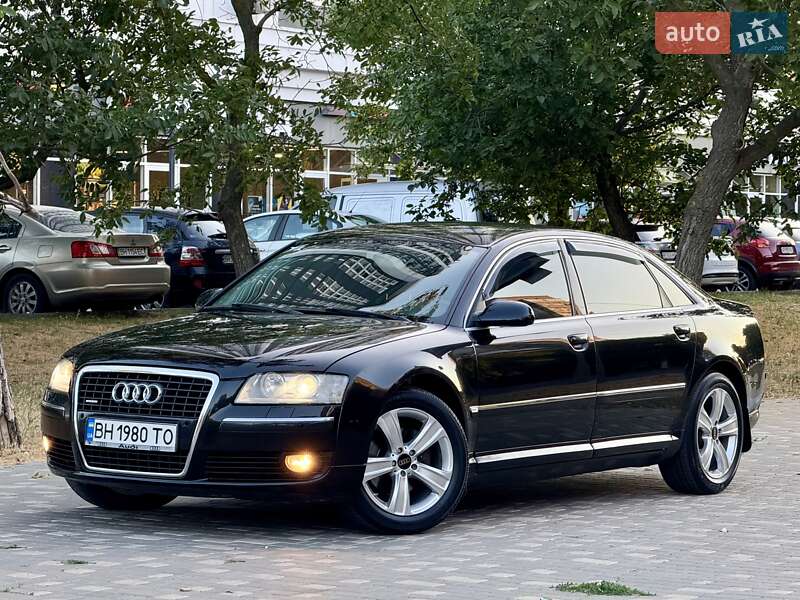 Седан Audi A8 2006 в Одесі
