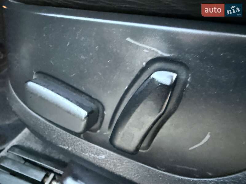 Седан Audi A8 2006 в Одесі