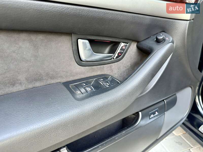 Седан Audi A8 2006 в Одесі