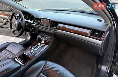 Седан Audi A8 2006 в 