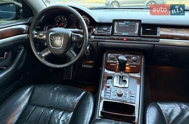 Седан Audi A8 2006 в 