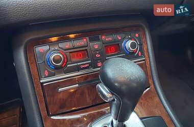 Седан Audi A8 2006 в 