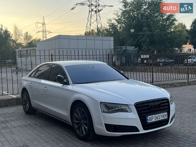 Седан Audi A8 2011 в Запорожье