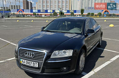 Седан Audi A8 2006 в 