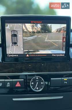 Седан Audi A8 2017 в 