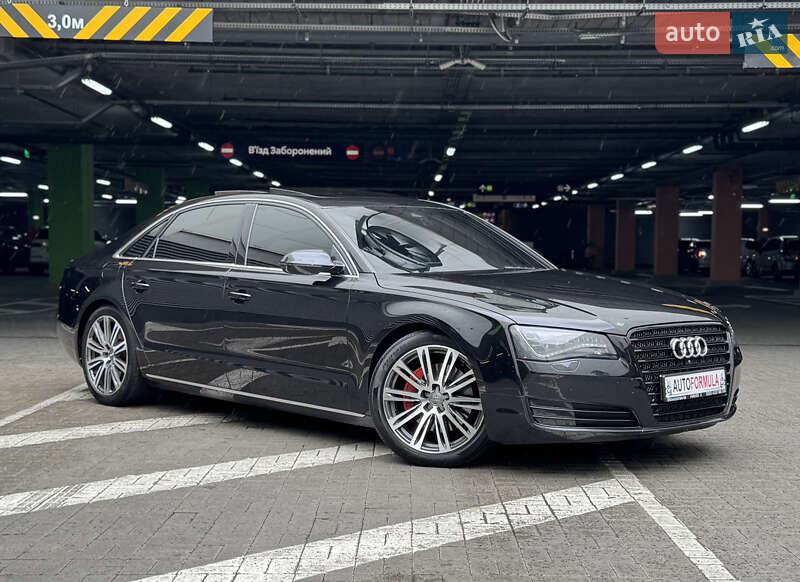 Седан Audi A8 2012 в 