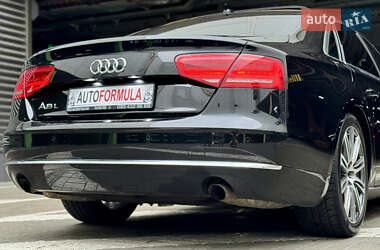 Седан Audi A8 2012 в 