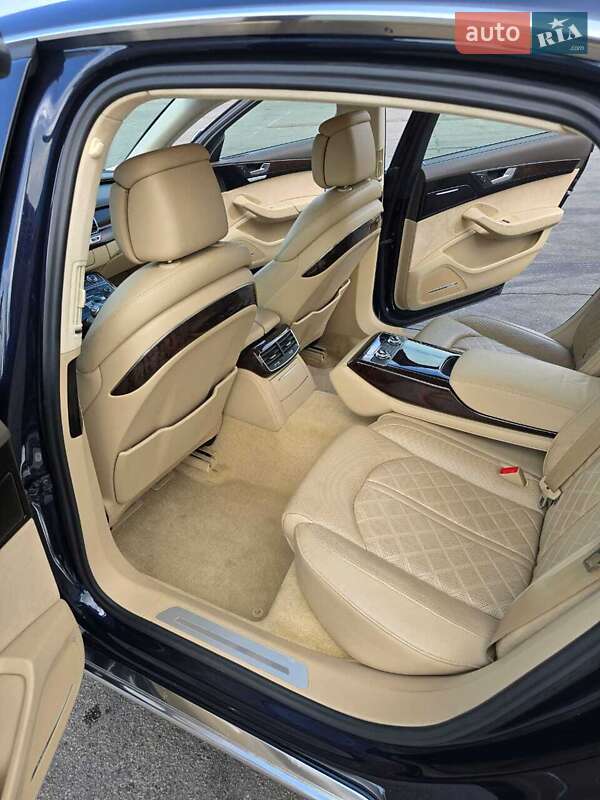 Седан Audi A8 2013 в Киеве фото 28 Седан Audi A8 2013 в Киеве