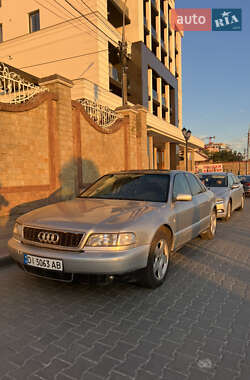 Седан Audi A8 1996 в 