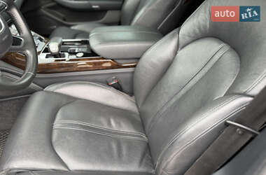 Седан Audi A8 2014 в 