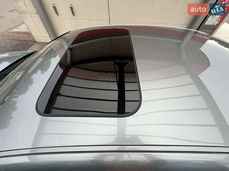 Седан Audi A8 2013 в Киеве