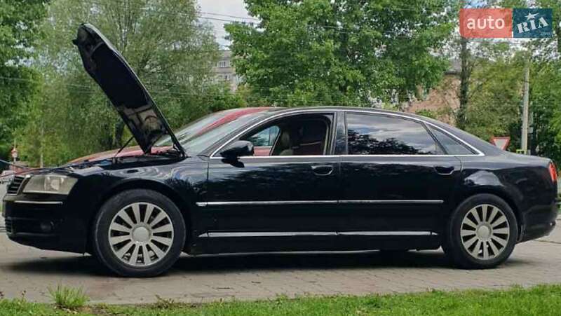 Седан Audi A8 2004 в Хмельницком