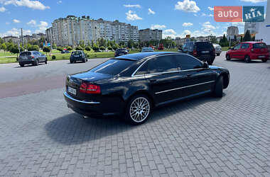 Седан Audi A8 2005 в 