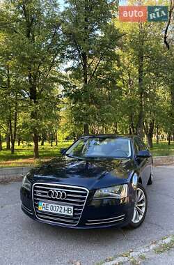Седан Audi A8 2010 в 
