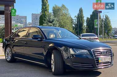 Седан Audi A8 2010 в 