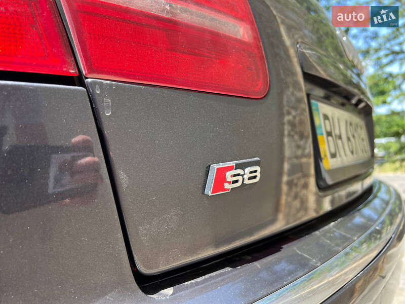 Седан Audi A8 2006 в Одессе