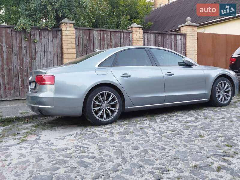 Седан Audi A8 2013 в Киеве фото 20 Седан Audi A8 2013 в Киеве