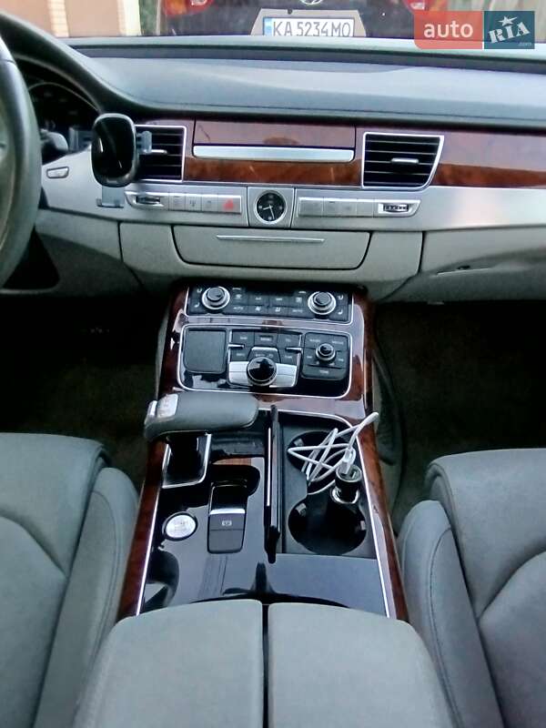 Седан Audi A8 2013 в Киеве фото 12 Седан Audi A8 2013 в Киеве