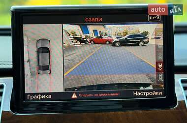 Седан Audi A8 2016 в 