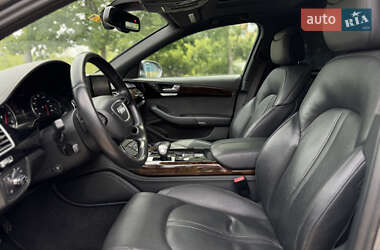 Седан Audi A8 2014 в 
