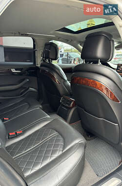 Седан Audi A8 2012 в 