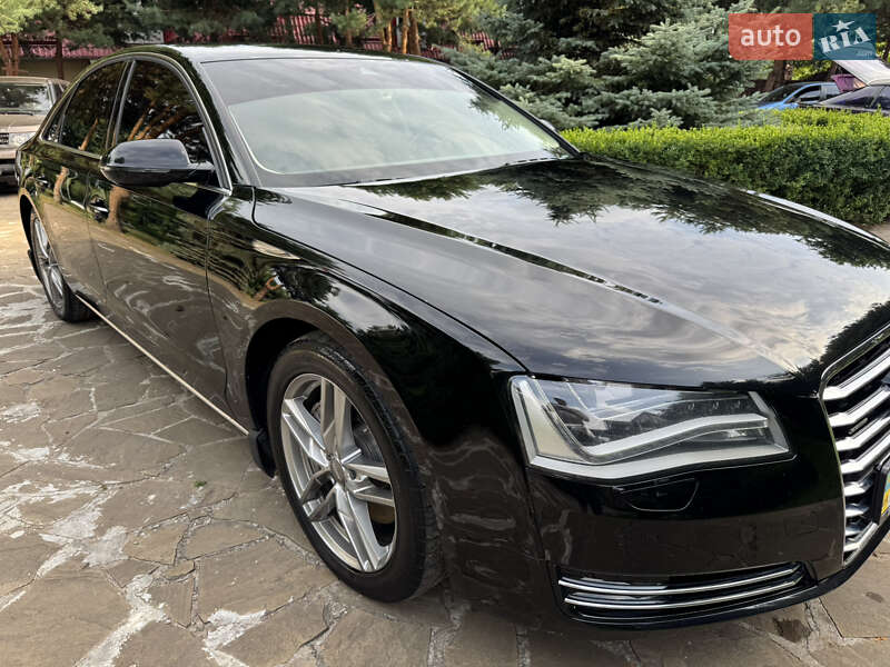 Audi A8 2013