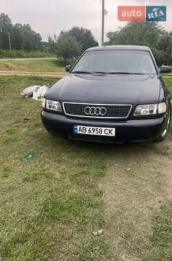 Седан Audi A8 1998 в 