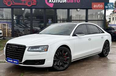 Седан Audi A8 2016 в Киеве